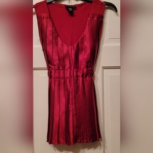 Apostrophe Stretch Top